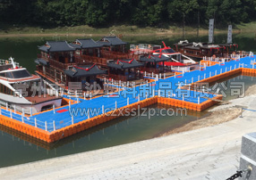 湖南碼頭雙層畫(huà)舫